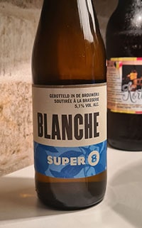 SUPER 8 Blanche